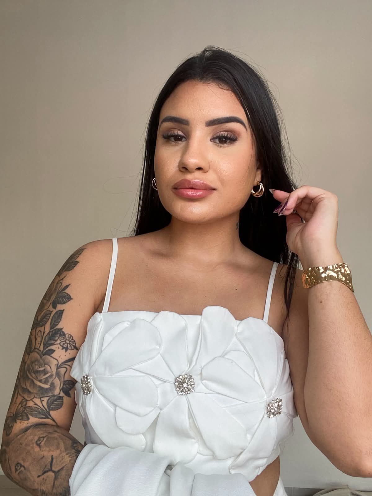 Suellen Santana em atendimento